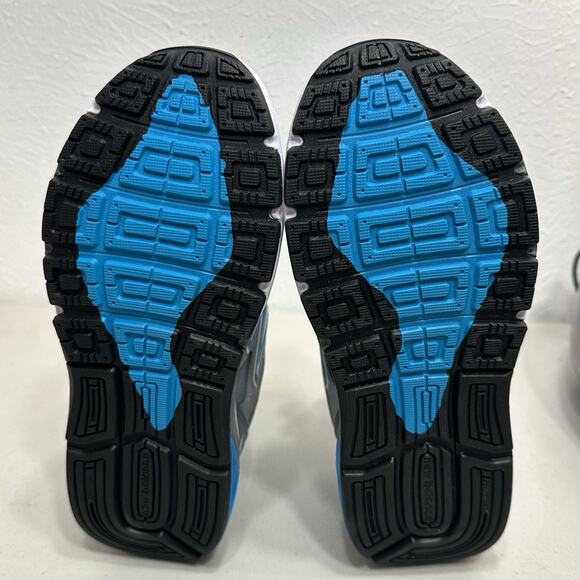 Size 7 New Balance 1540v3 Silver Polaris W New With Tag Roll Bar Wide Running 5k - Picture 16 of 16